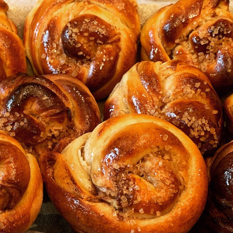 Swedish Cinnamon Buns (box of 4)